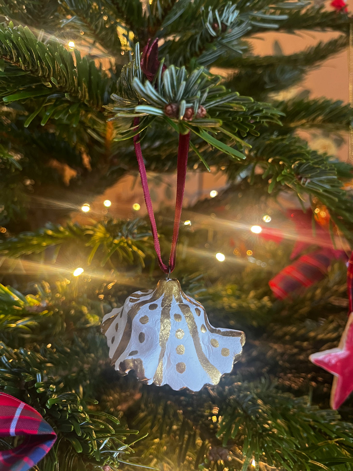 Porcelain Ruffle Decoration C