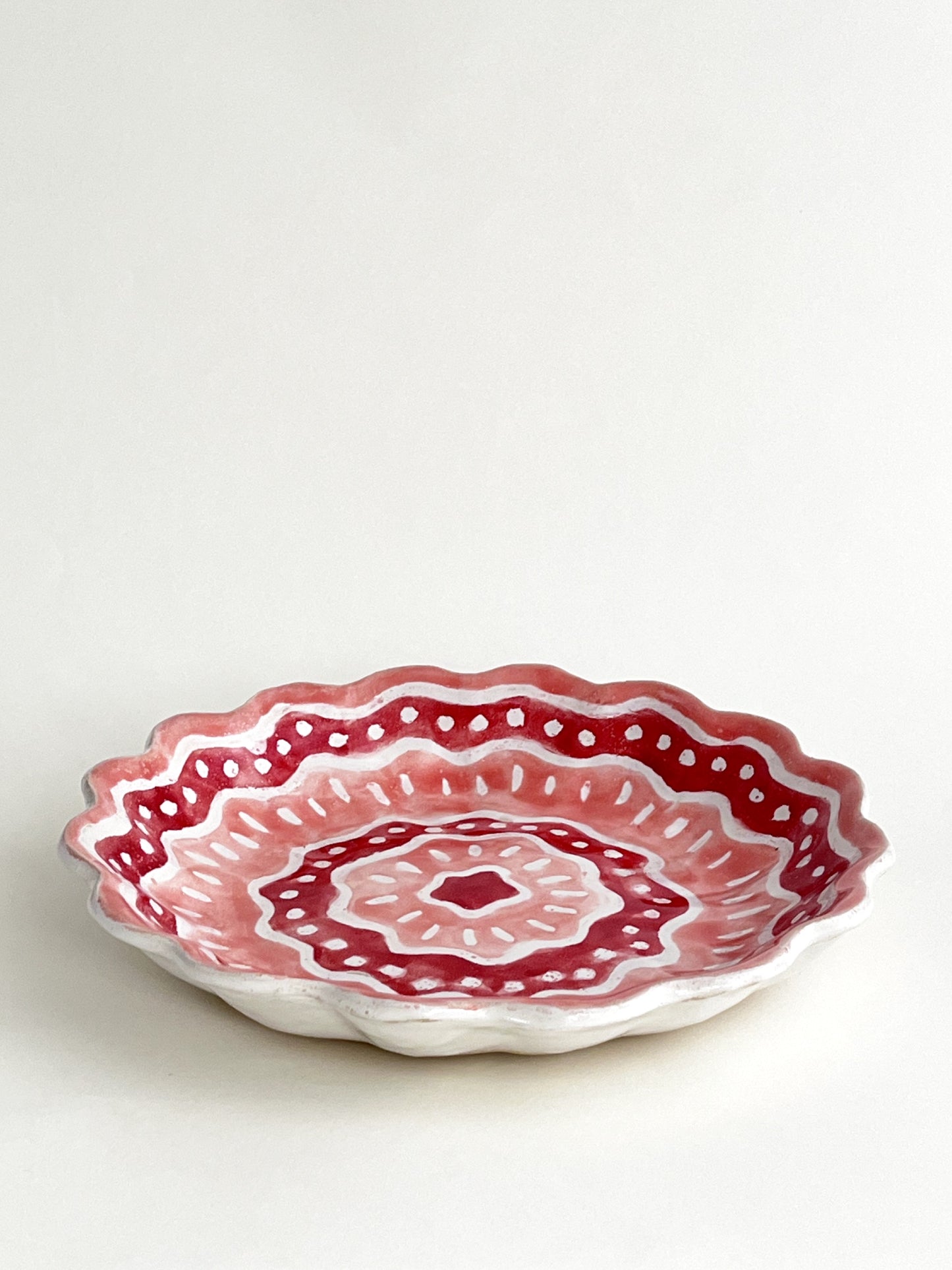 Kestrel Bowl Lrg in Batik Red & Coral