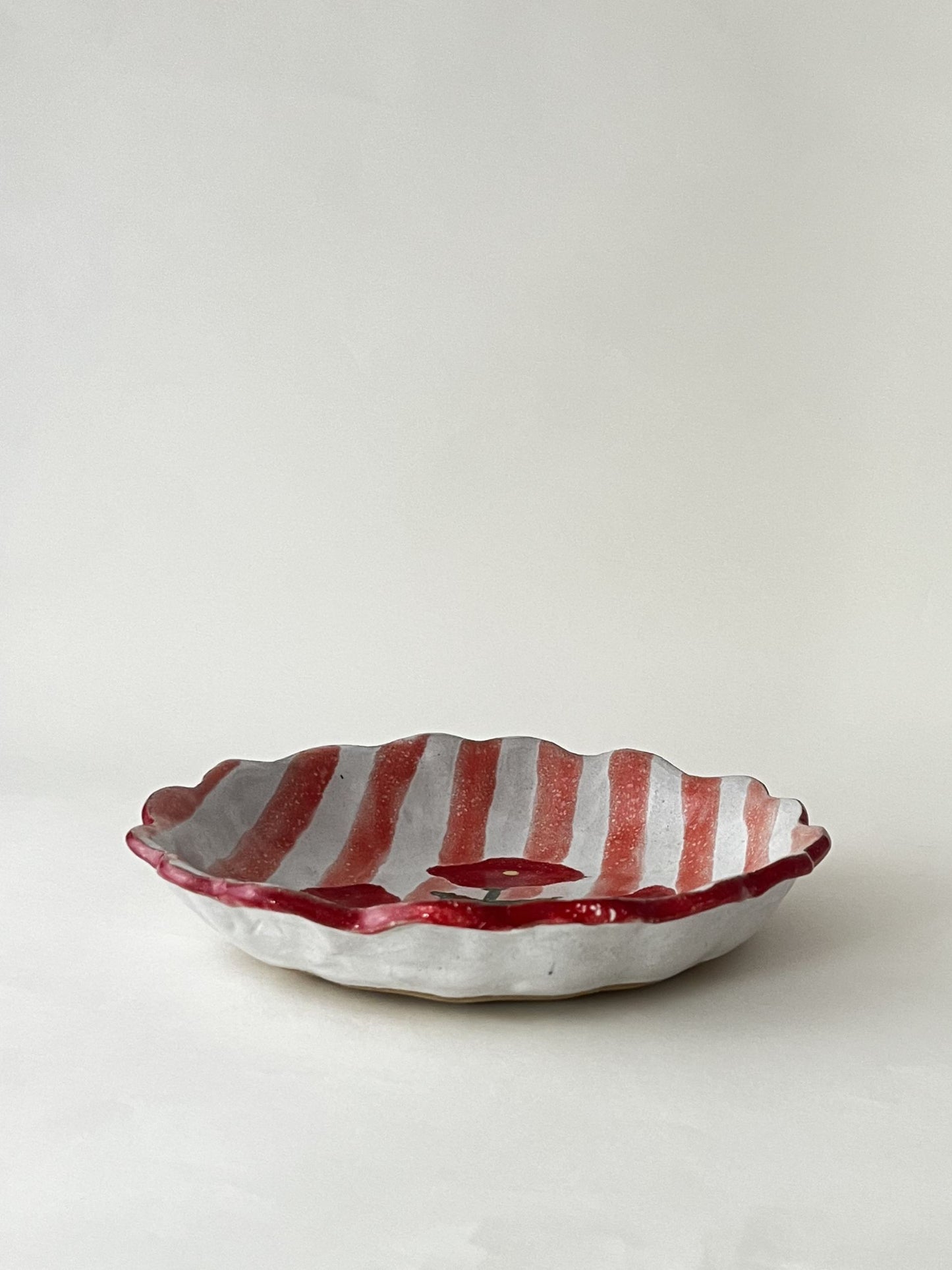 Kestrel Bowl Sml Marigold Stripe in Coral and Red