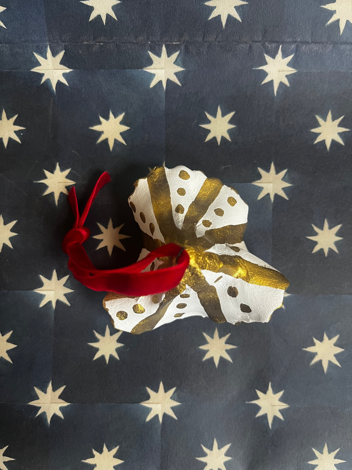 Porcelain Ruffle Decoration D