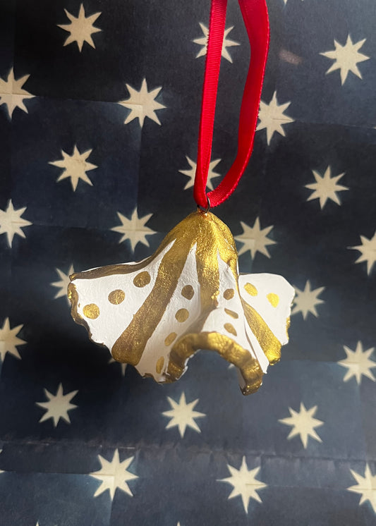 Porcelain Ruffle Decoration D