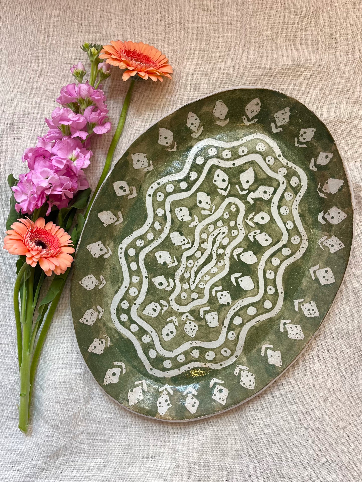 Wiggy Platter in Batik Kale Green