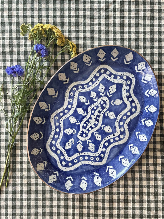 Wiggy Platter in Batik Blue