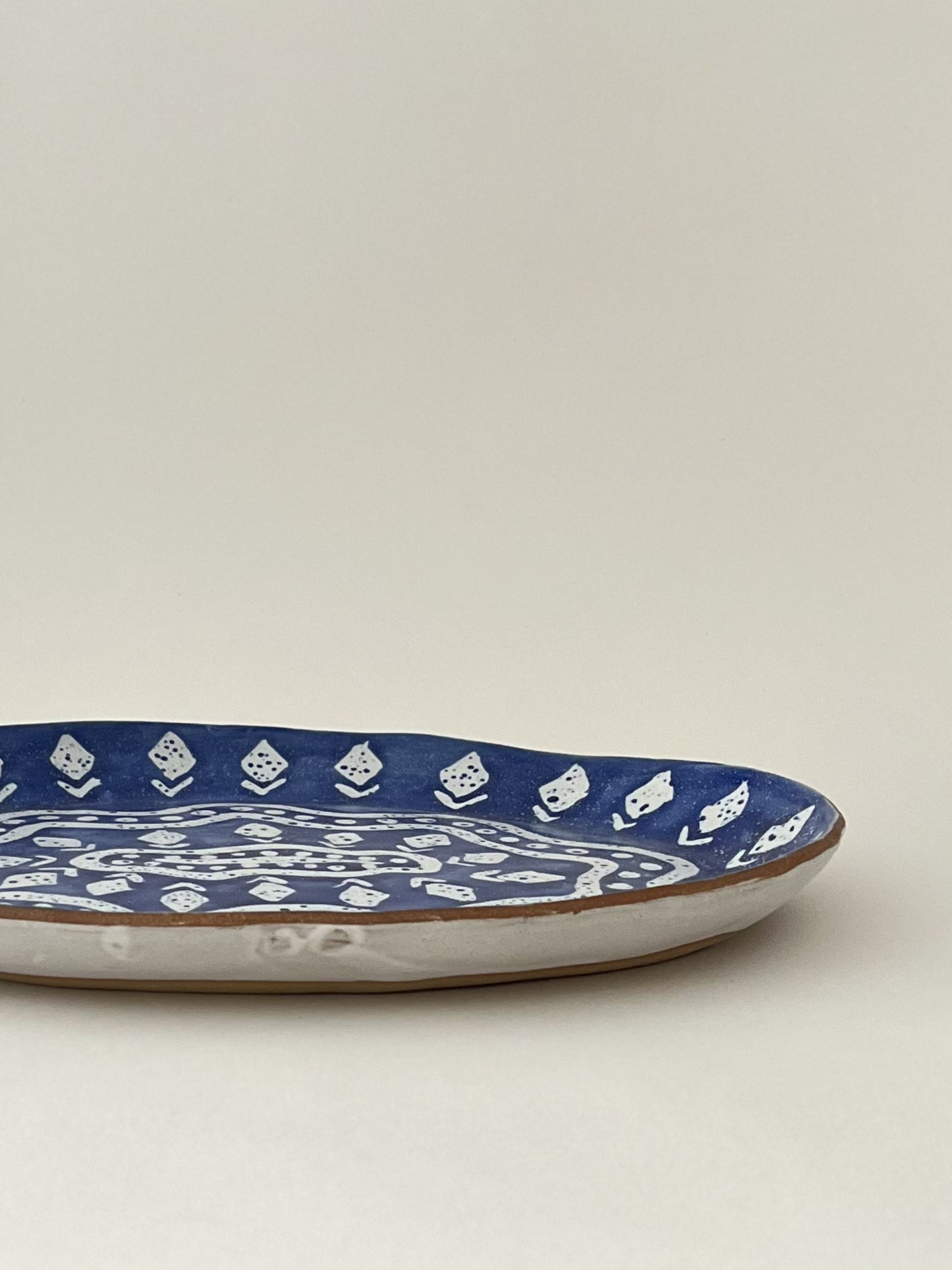 Wiggy Platter in Batik Blue