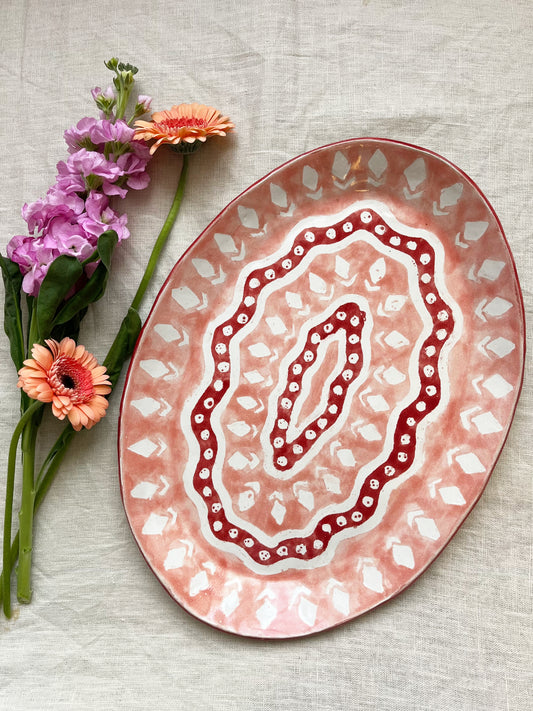 Wiggy Platter in Batik Coral & Red