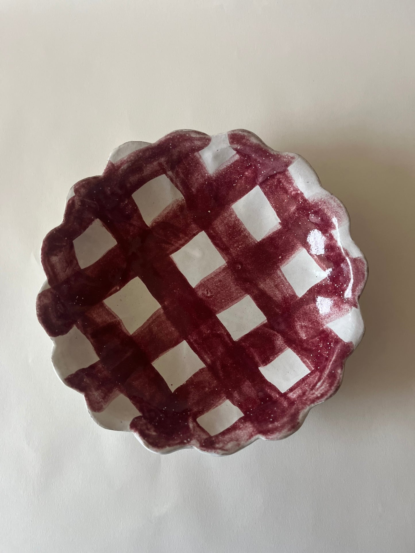 Kestrel Bowl Sml in Gingham Burgundy